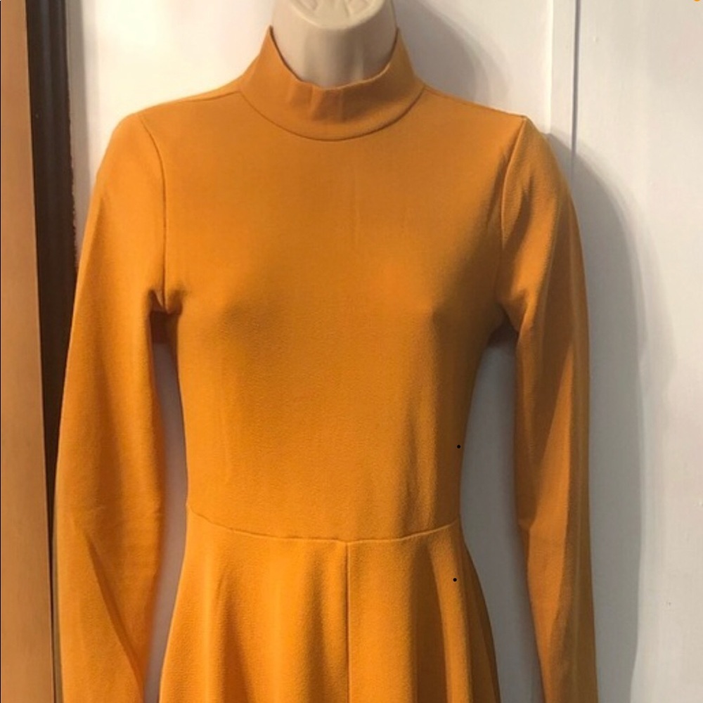 Woman’s fall mustard yellow Mock neck long sleeve shein dress - Picture 3 of 13
